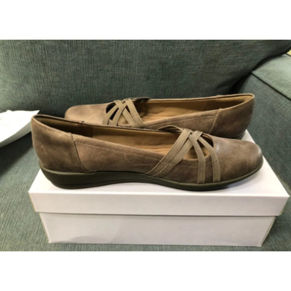 NWT Easy Spirit Aubree Criscross Strappy Round-toe Slip-on Wedge Flats Size 8 - Picture 7 of 12